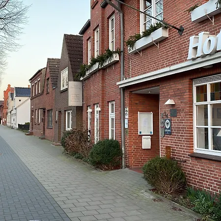 Osterkrug 4*