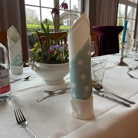 Osterkrug Hotel 4*