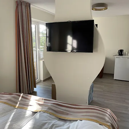 Hotel Osterkrug 4*